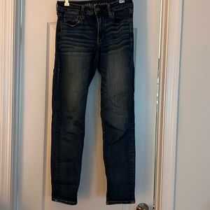 American Eagle skinny jean.